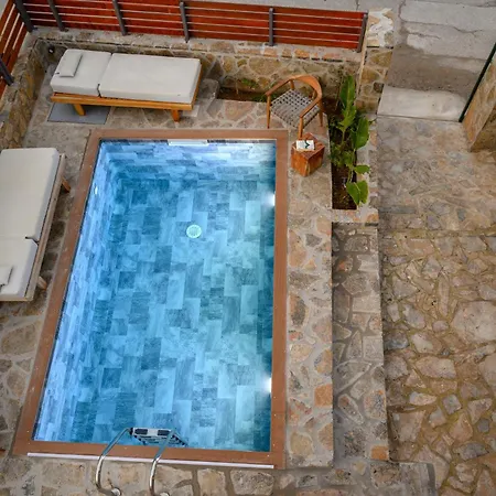 Victoria's Luxury - Private Pool, Jacuzzi Apartment Agios Nikolaos